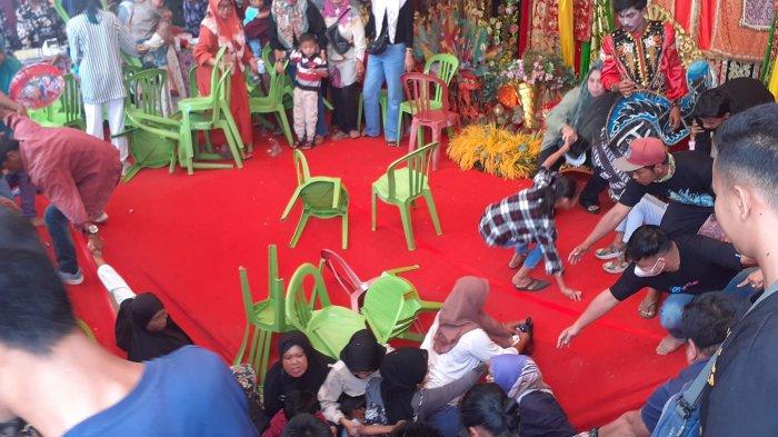 Viral, Panggung Utama HUT Kota Curup 2022 Ambruk,