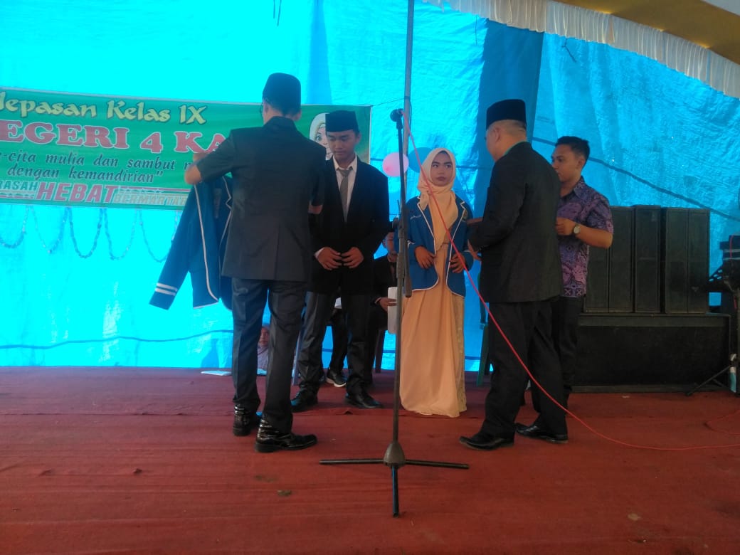 Perpisahan siswa MTS N 04 Kaur Sangat Meriah