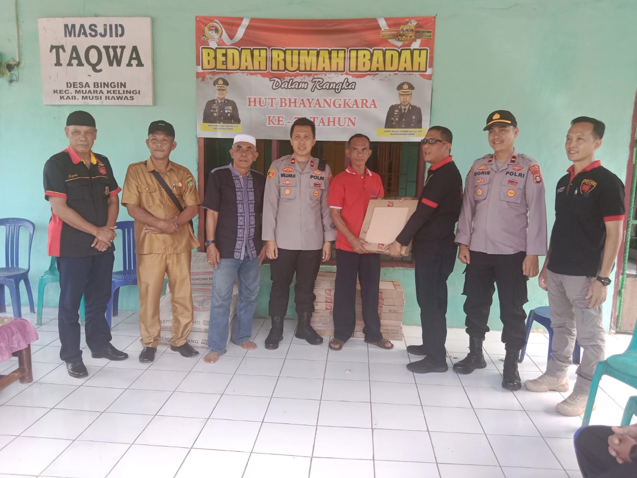 Peringati HUT Bhayangkara, Polres Mura Gelar Bedah Rumah Ibadah