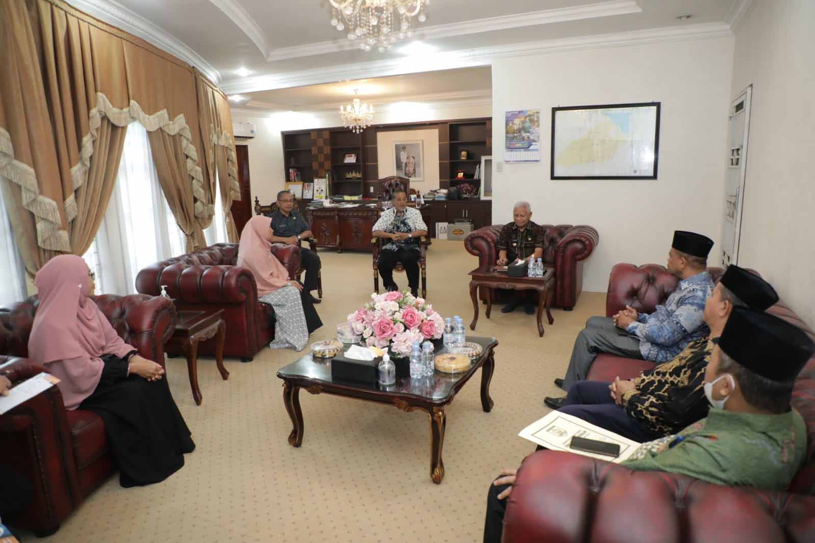 IAIDU Asahan Audiensi Bersama Bupati Surya