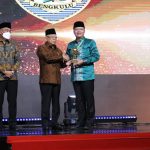Pemprov Bengkulu Raih Penghargaan UHC Award 2023