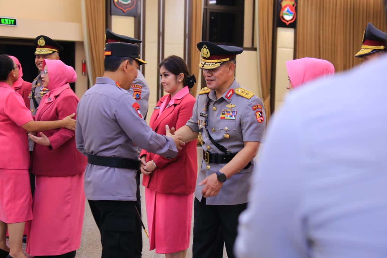 881b92e8-09d1-4633-b726-5016d747a8e7